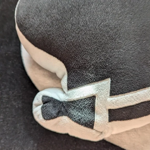 Playboy pillow squishy style - Picture 4 of 6